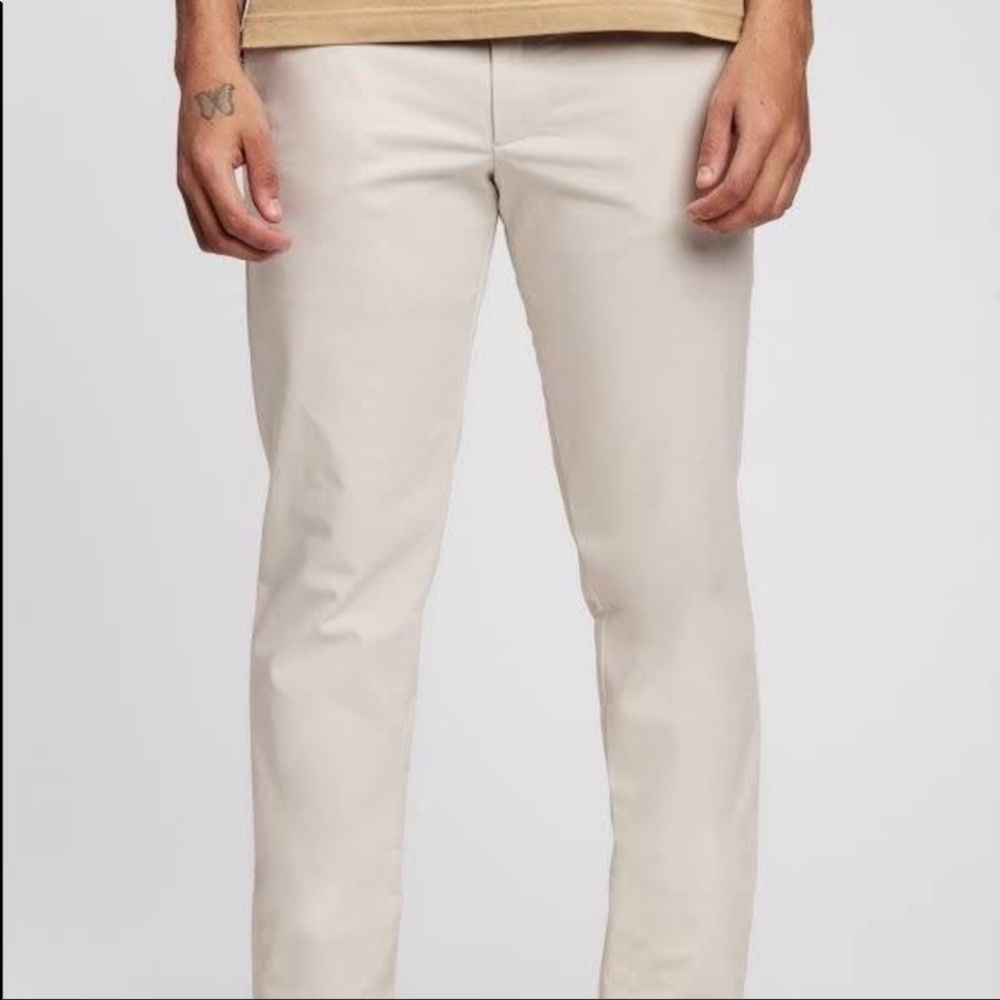 Gap Good Flat Front Khaki Pants